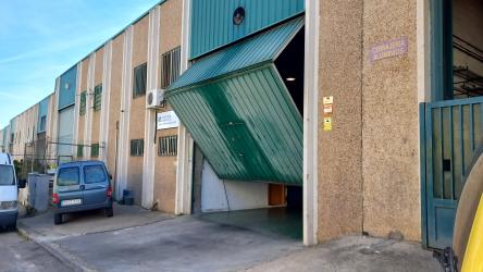 nave industrial en ugena