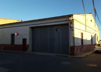 nave industrial en benavites
