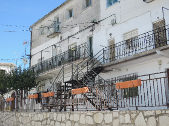 vivienda en cadalso de los vidrios