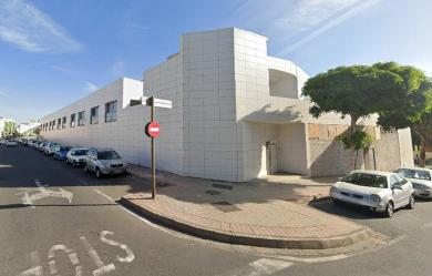 garaje en santa lucia