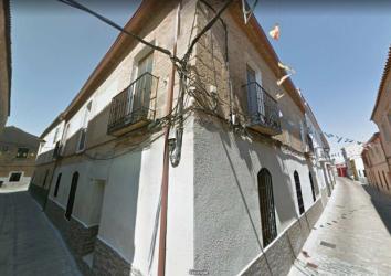vivienda en calera y chozas
