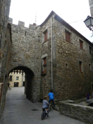 vivienda en sant llorens de la muga