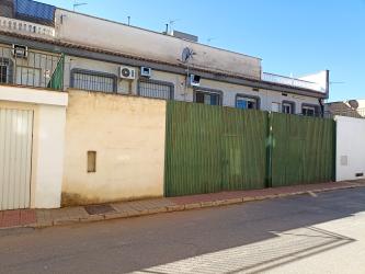 local comercial en lachar