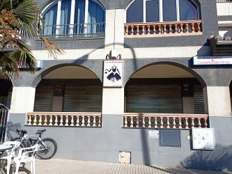 local comercial en lachar