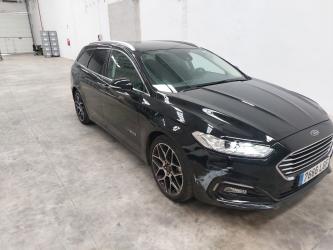 ford mondeo hibrido en barcelona