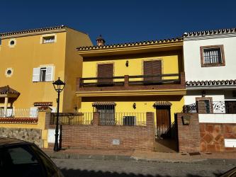 vivienda en casares