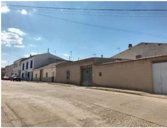 nave industrial en campo de criptana