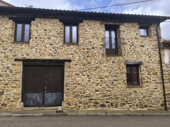 vivienda en quintana y congosto