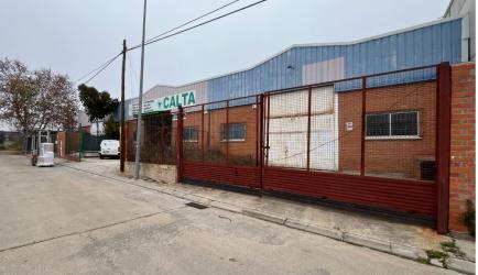 nave industrial en pepino