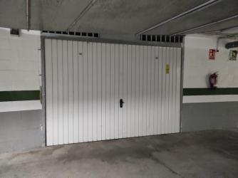 garaje en benalmadena