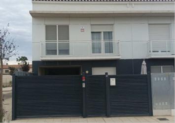 vivienda en ejea de los caballeros