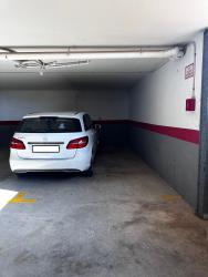 garaje en benalmadena