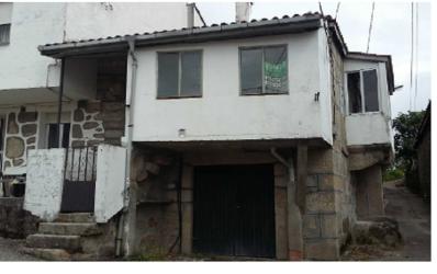 vivienda en nogueira de ramuin