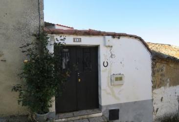 vivienda en sevilleja de la jara