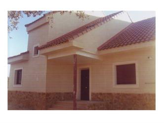 vivienda en chiloeches