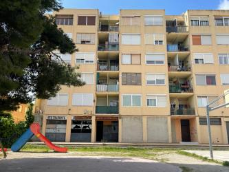 local comercial en torrelles de foix