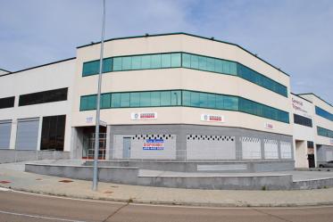 garaje en carbajosa de la sagrada