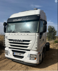 iveco as440s45t/p en valladolid