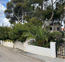 vivienda en roda de bera