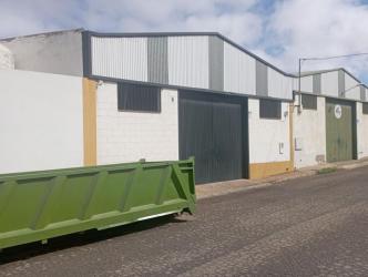 nave industrial en fuente del maestre