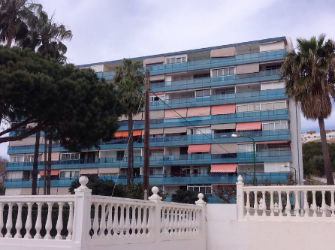 local comercial en benalmadena