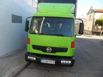 nissan atleon tk 3,35 en córdoba