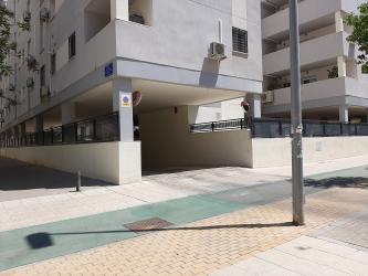 garaje en sevilla