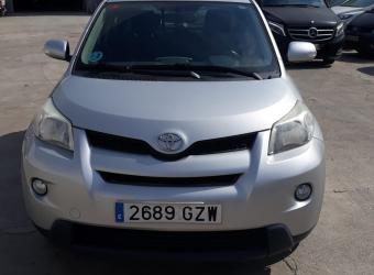 toyota uc 1.33 active 2wd en barcelona