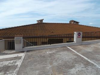 vivienda en roses