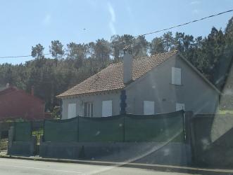 vivienda en cabana de bergantiños