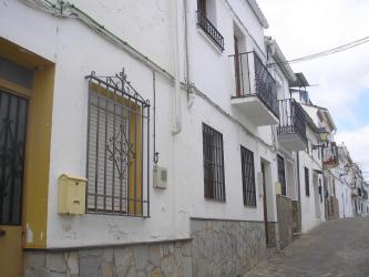 vivienda en cortes de la frontera