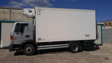 nissan nissan atleon en barcelona