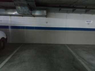 garaje en barrios (los)