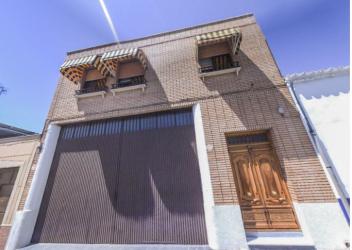 vivienda en valdepeÑas