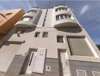 garaje en santa lucia