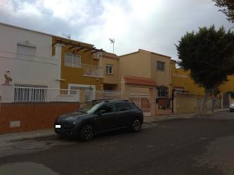 vivienda en vicar