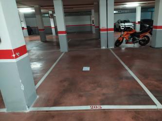 garaje en roquetas de mar