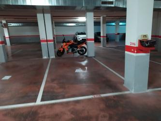 garaje en roquetas de mar