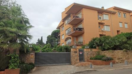 garaje en palafrugell