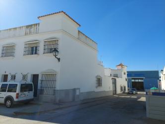 garaje en la puebla de cazalla