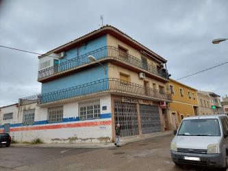 vivienda en tauste