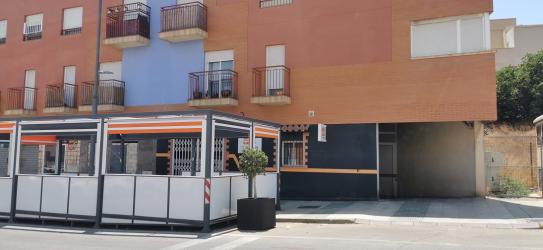 local comercial en viator