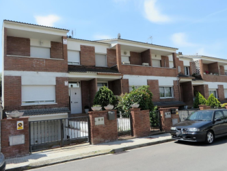 vivienda en palau-solita i plegamans
