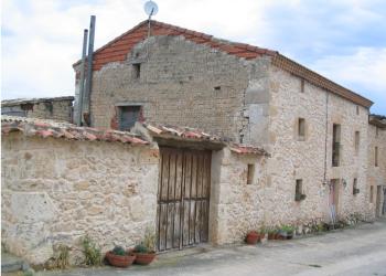 vivienda en langa de duero